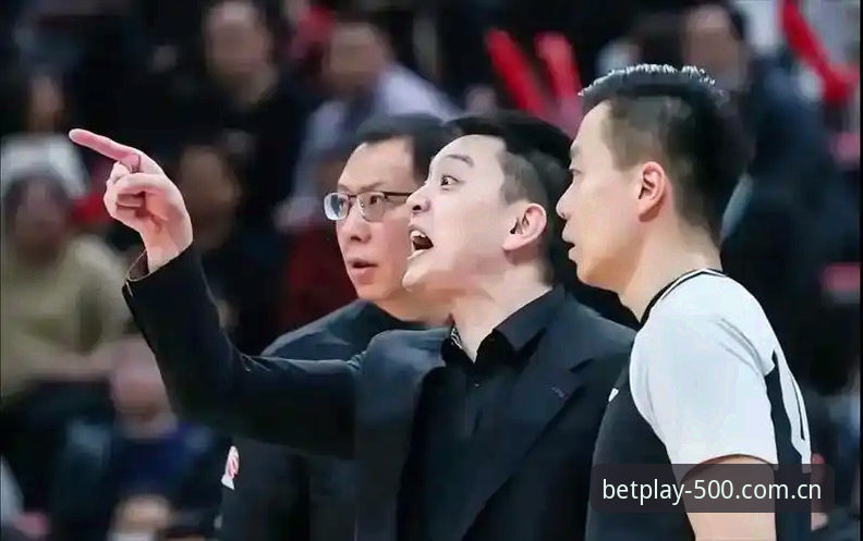 杨鸣说C罗压力大 vs 前锋集体爆发：谁能笑到最后？——在500彩票平台看世界杯，这波分析我服了
